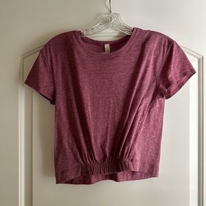 Lululemon crop top